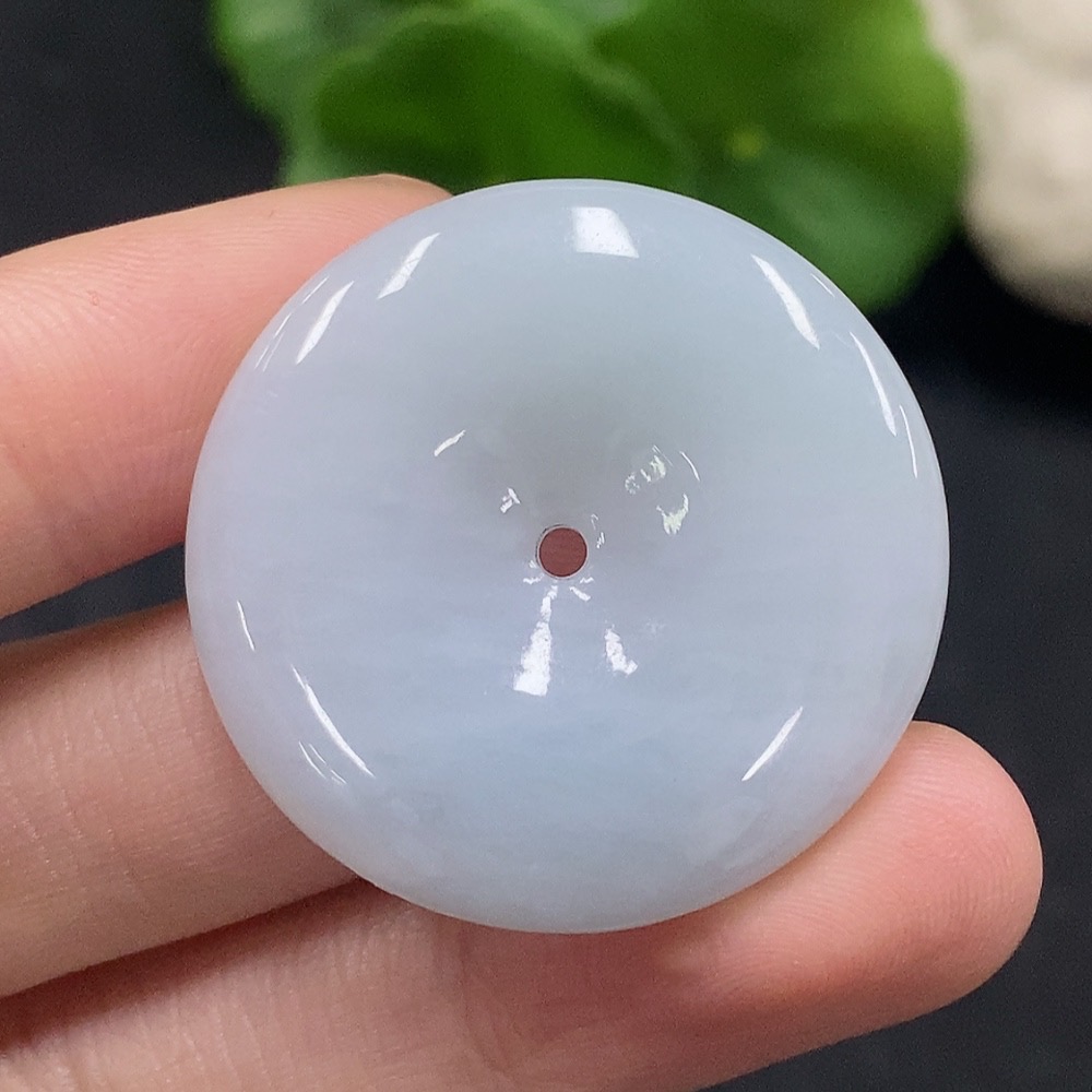 F34075497 Jadeite Pendant Safety Buckle Total Weight Approx. 13.3g