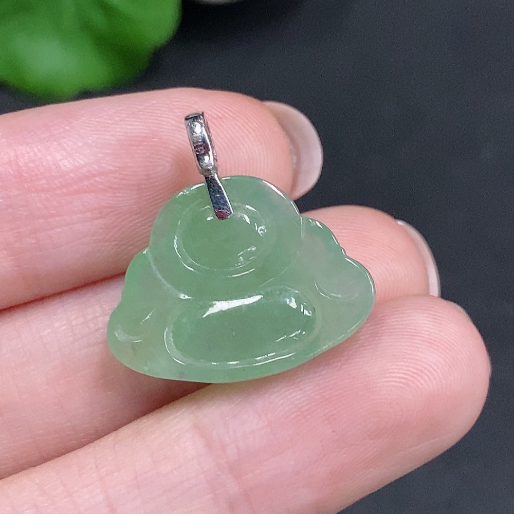 F34033981 Jadeite Buddha Pendant with 18K Gold Bail, Total Weight Approx. 3.5g, Non-Diamond