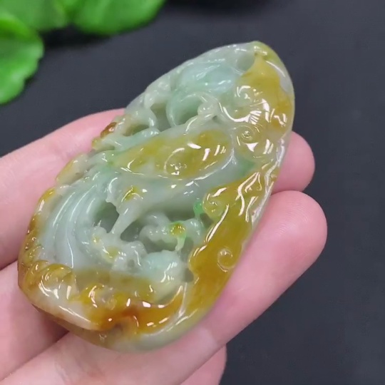 F34962716 Phoenix Pendant (Total Weight: Approx. 28.9g, Yellow Color Origin Undetermined)