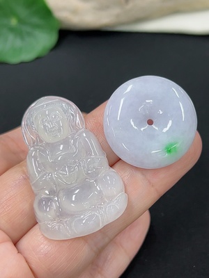 F46544331 翡翠挂件一手走