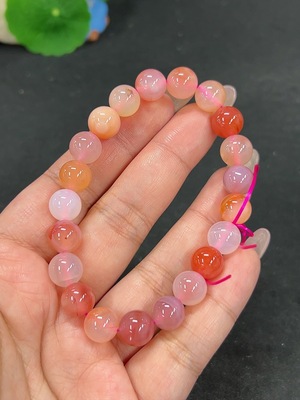 H41938952 盐源玛瑙手串 卡9.2mm左右 仅红色 货品总重约26g