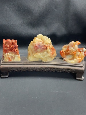 H28274369 Shoushan Stone Ornament - Gathering Under the Pine Tree