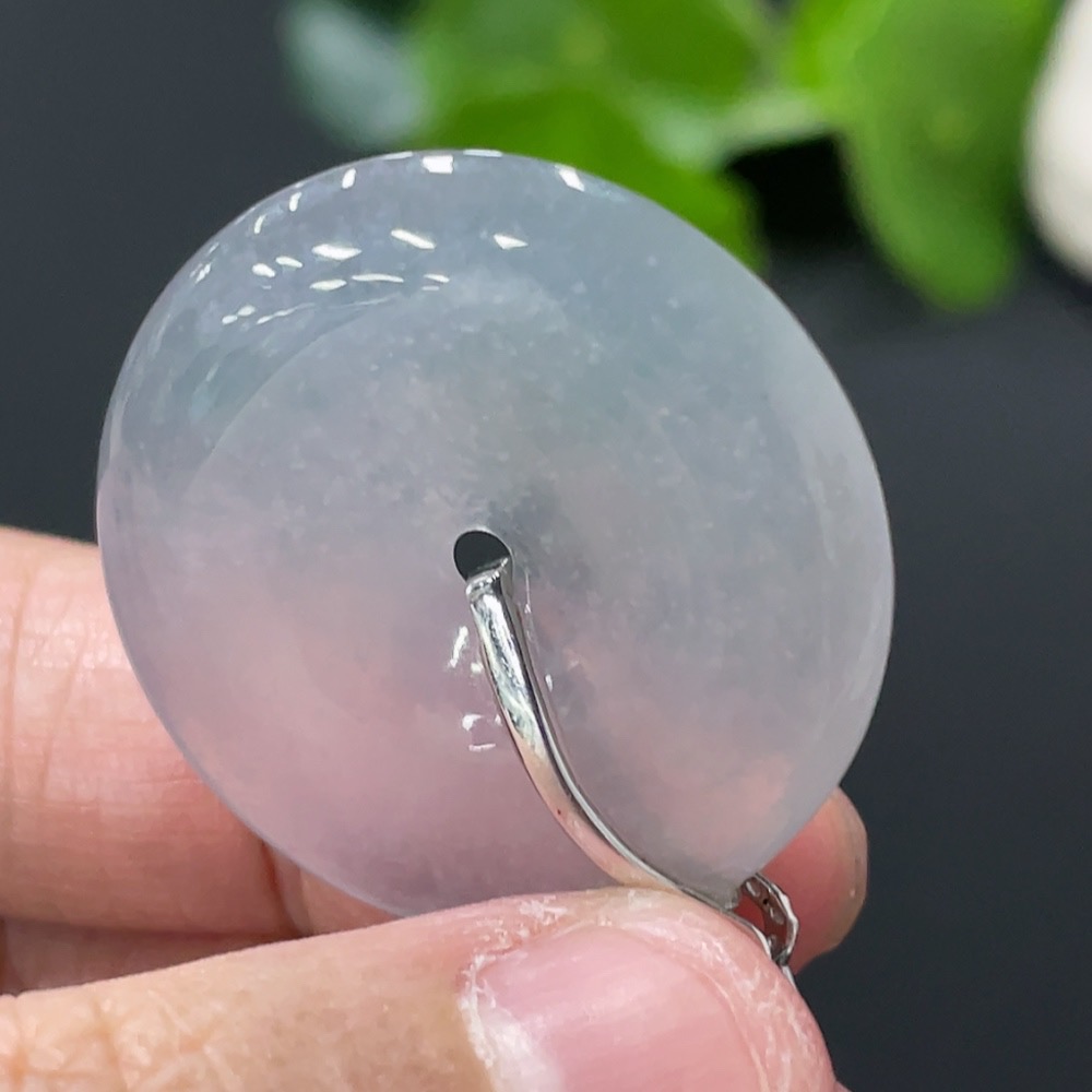 F30493047 Jadeite Peace Pendant with 18K Gold and Diamond Accents, Total Weight Approx. 10.1g