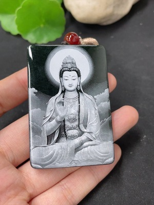 H42956595 和田玉挂件  观音   货品总重约（含绳）73.3g
