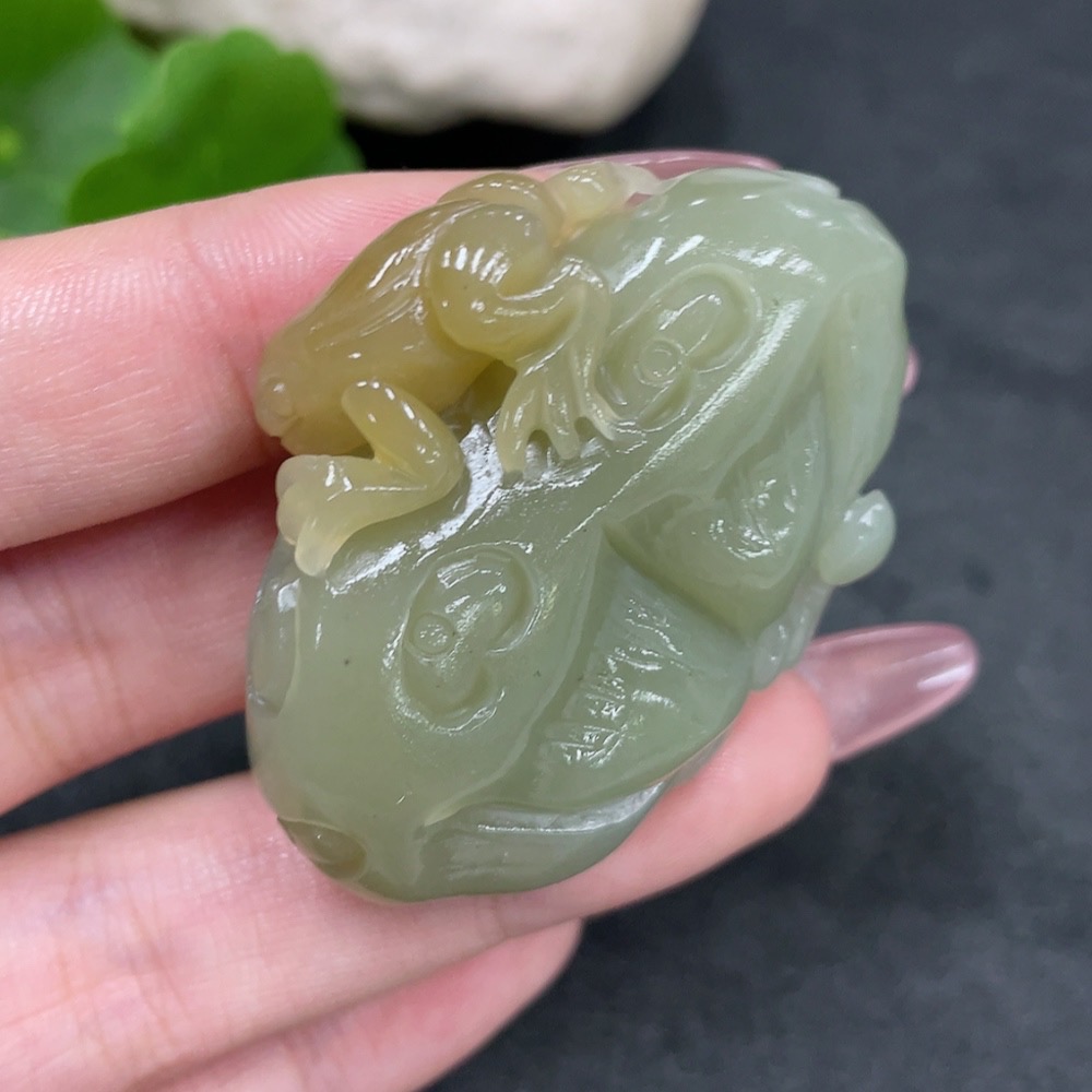 H33925604 Hetian Jade Pendant - Quacking Wealth, Total Weight Approx. 39.5g