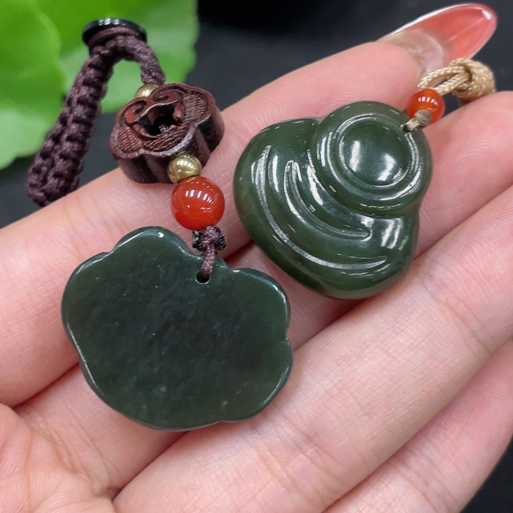 H34062737 Hetian Jade Pendant - Buddha + Ruyi