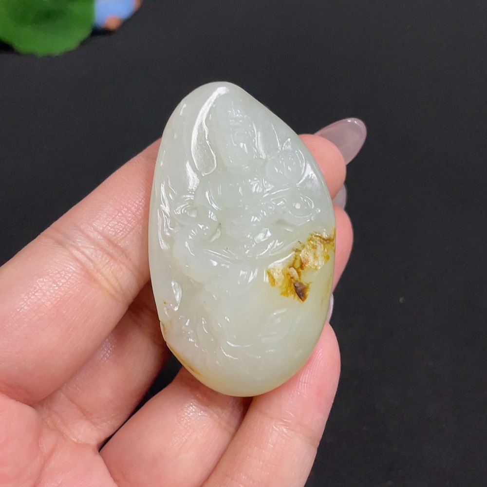 H33901172 Hetian Jade Pendant, Guanyin, Undetermined Skin Color Origin, Total Weight Approx. 48.2g