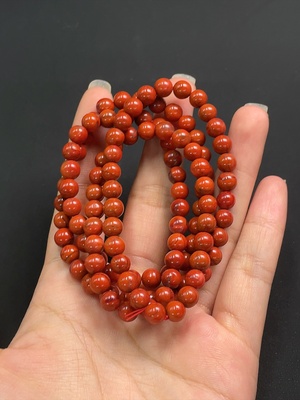 C18968744 'Red Agate Bead Necklace with Visible Organic Matter, Total Weight Approx. 44.67g, Bead Size About 6.7mm'