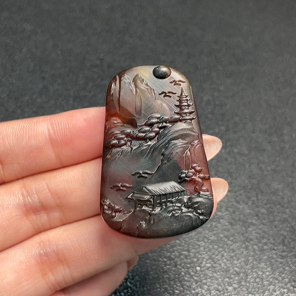 C33871680 Amber Beeswax Pendant Total Weight Approx. 10.87g