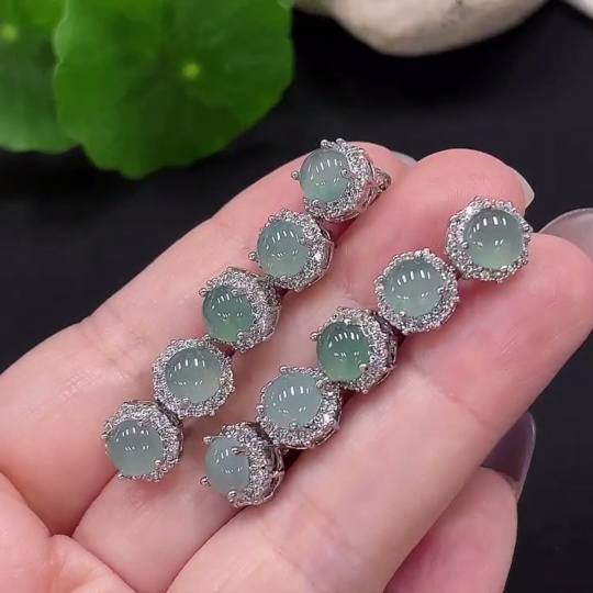 F34981779 Jadeite cabochon inlaid earrings non-metal inlaid