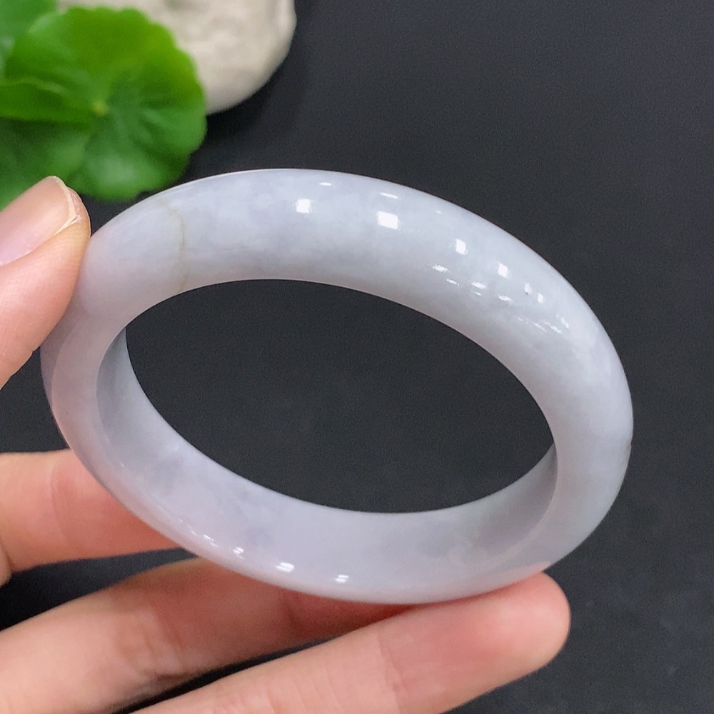 F32808220 Jadeite Round Bangle Total Weight Approx. 56g Size 53