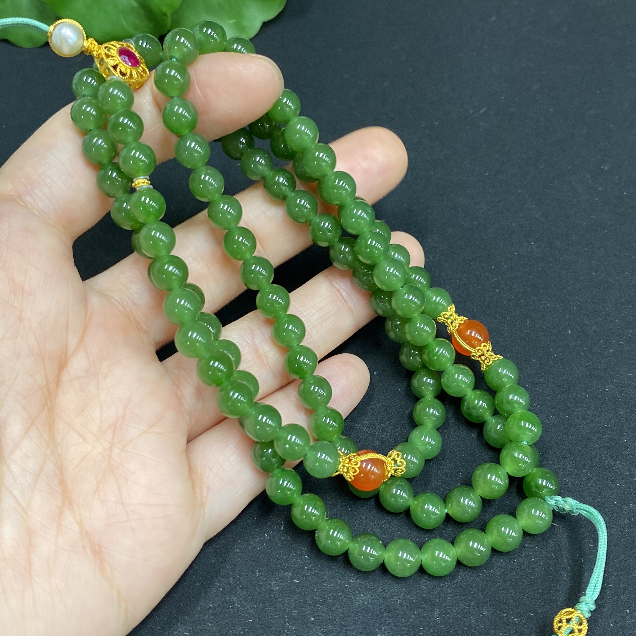 H32813914 Hetian Jade Bead Necklace