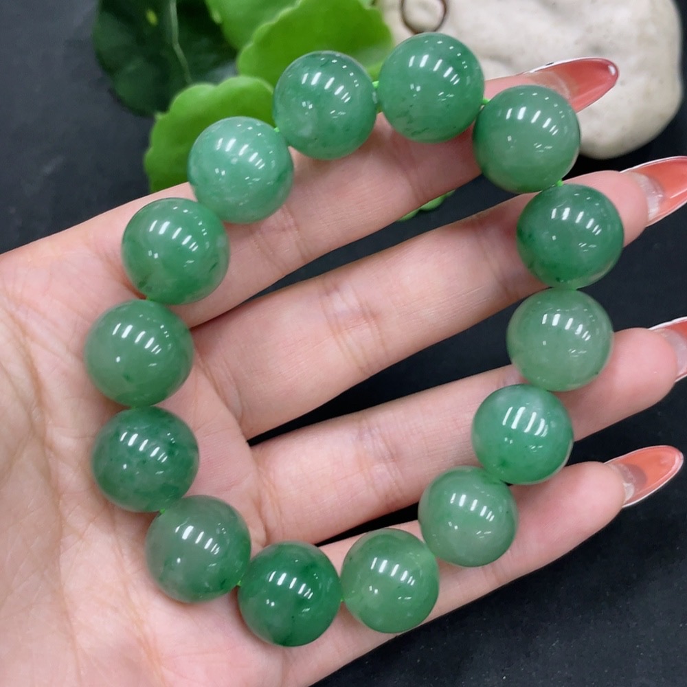 H34026766 African Emerald (Dulong Jade)