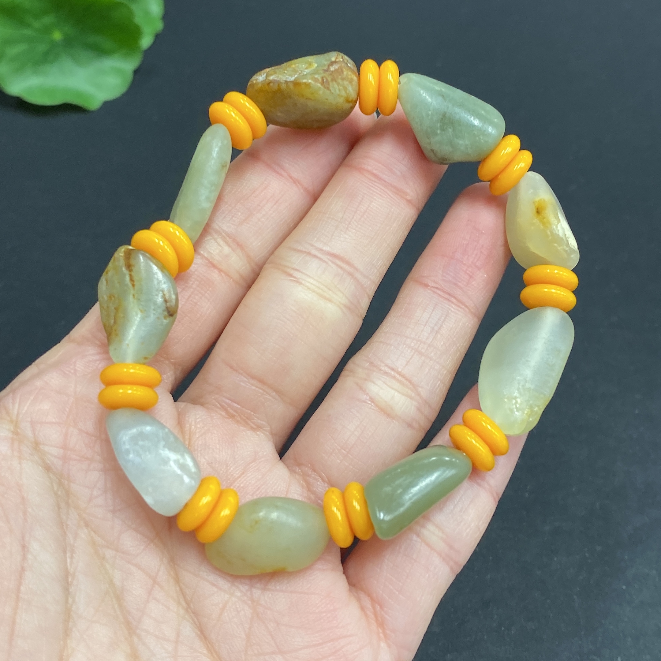 H24760462 Hetian Jade Bracelet, Approx. 21.2g Total Weight, Undetermined Skin Color Origin