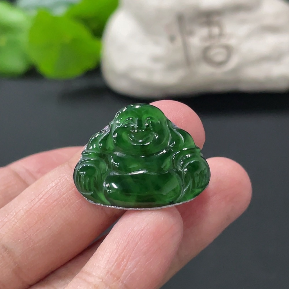 F33875735 Jadeite Inlaid Buddha Pendant, Total Weight Approx. 1.65g