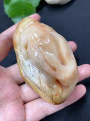 H41891798 老挝石手把件   兔子  货品总重约198.2g