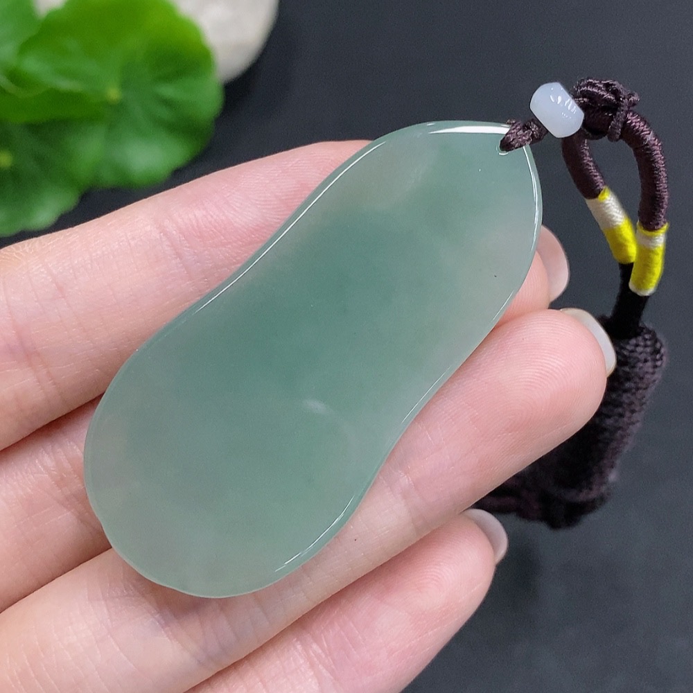 F34060346 Jadeite Guanyin Pendant Total Weight Approx. 17.8g (including rope weight)