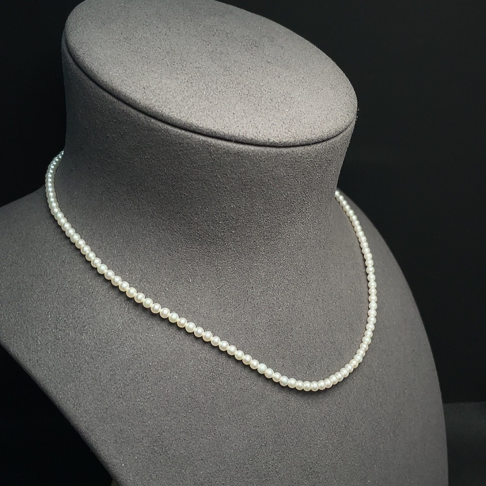 C30512490 Pearl Beaded Necklace Marked Red Not Gold Rest 18k Gold Card 3.2mm Approx Total Weight About 6.22g