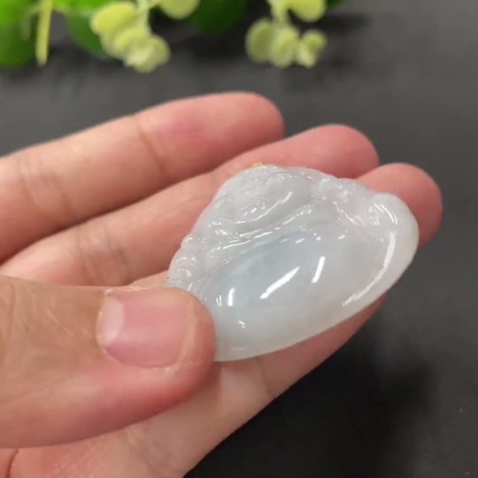 F10100600 Jadeite Buddha Pendant with 18K Gold Clasp