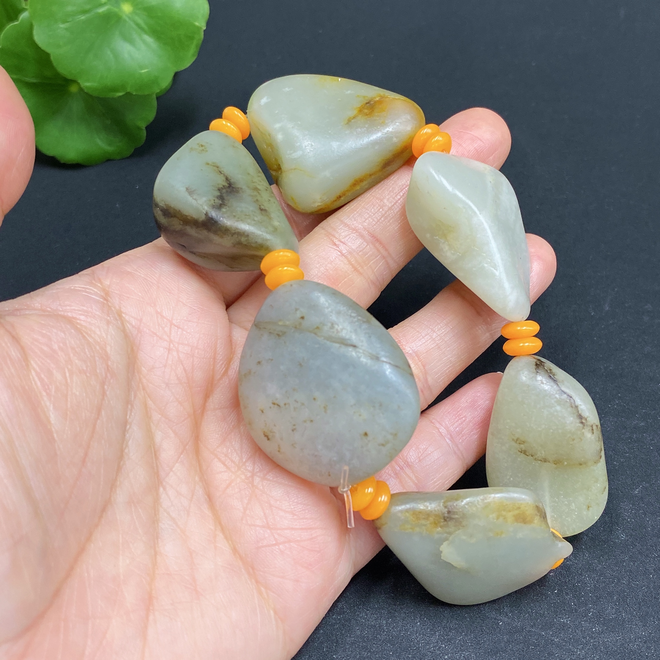 H30504982 Khotan Jade Bracelet