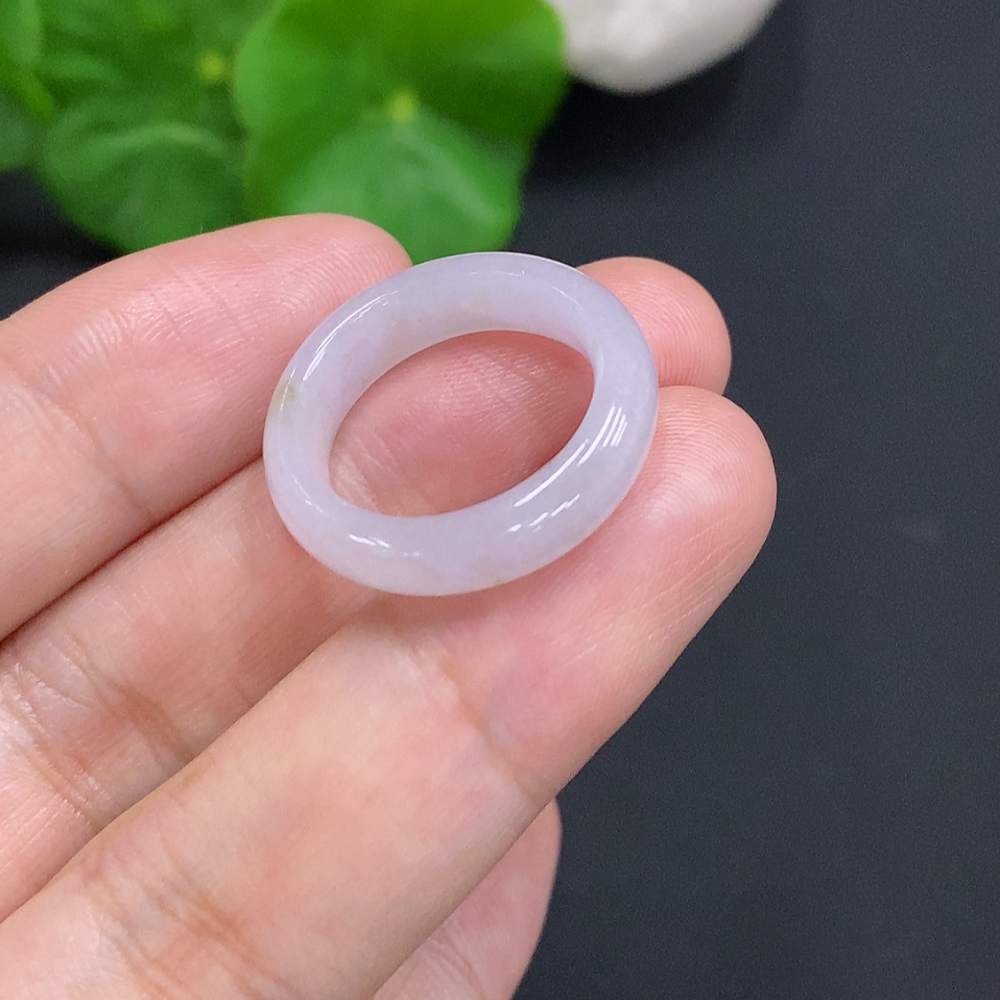 F30450750 Jadeite Ring Size 12 Total Weight Approx. 2.9g