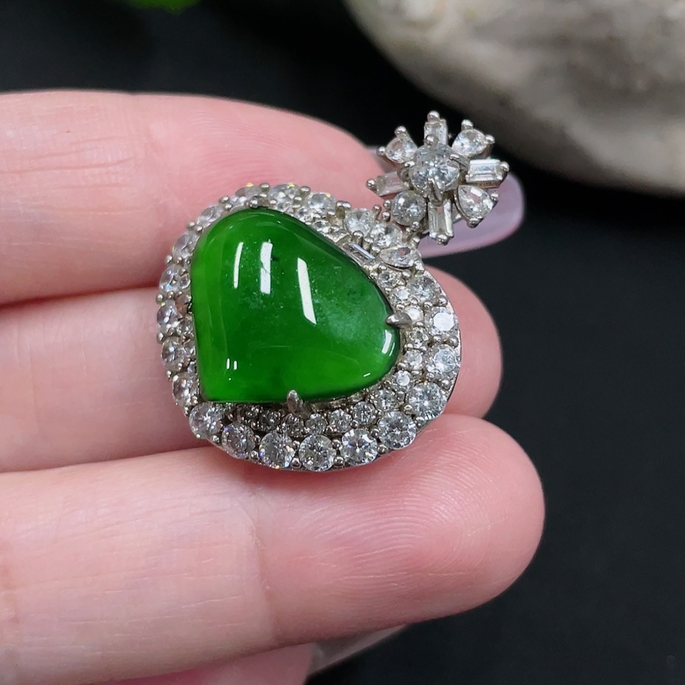 F35128603 Jadeite Inlaid Pendant Non-Gold Inlaid Total Weight Approx. 7.02g