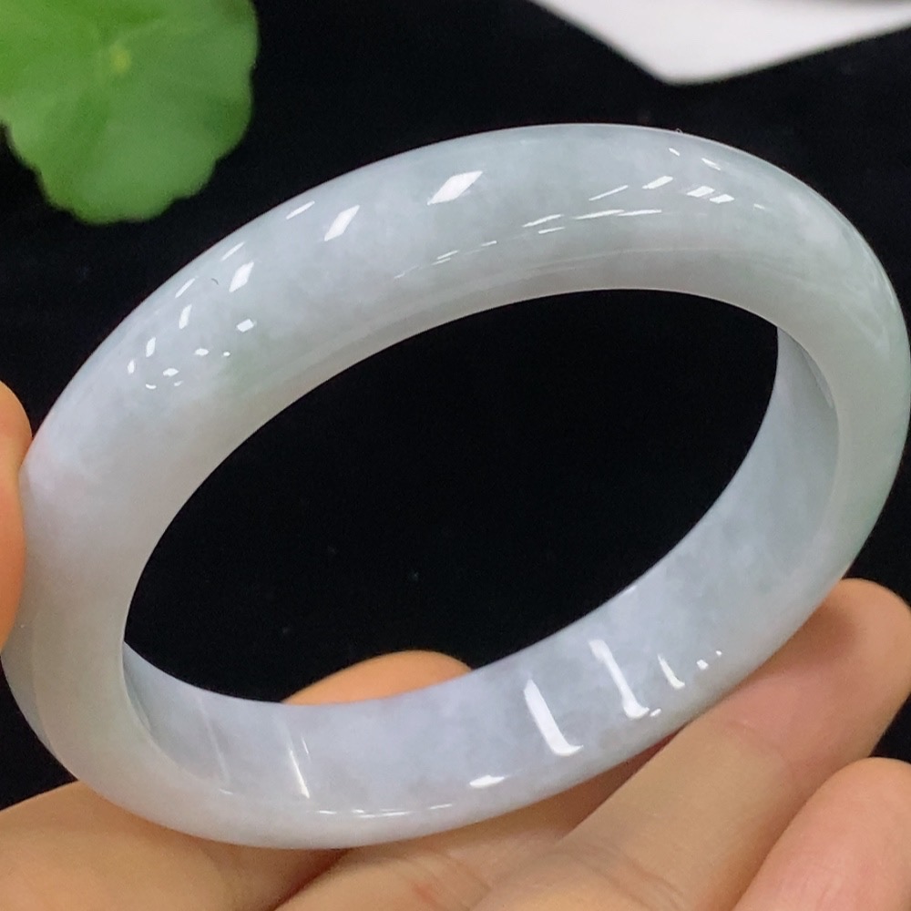 F34023995 Jadeite Round Bracelet Size 57 Total Weight Approx. 57.95g