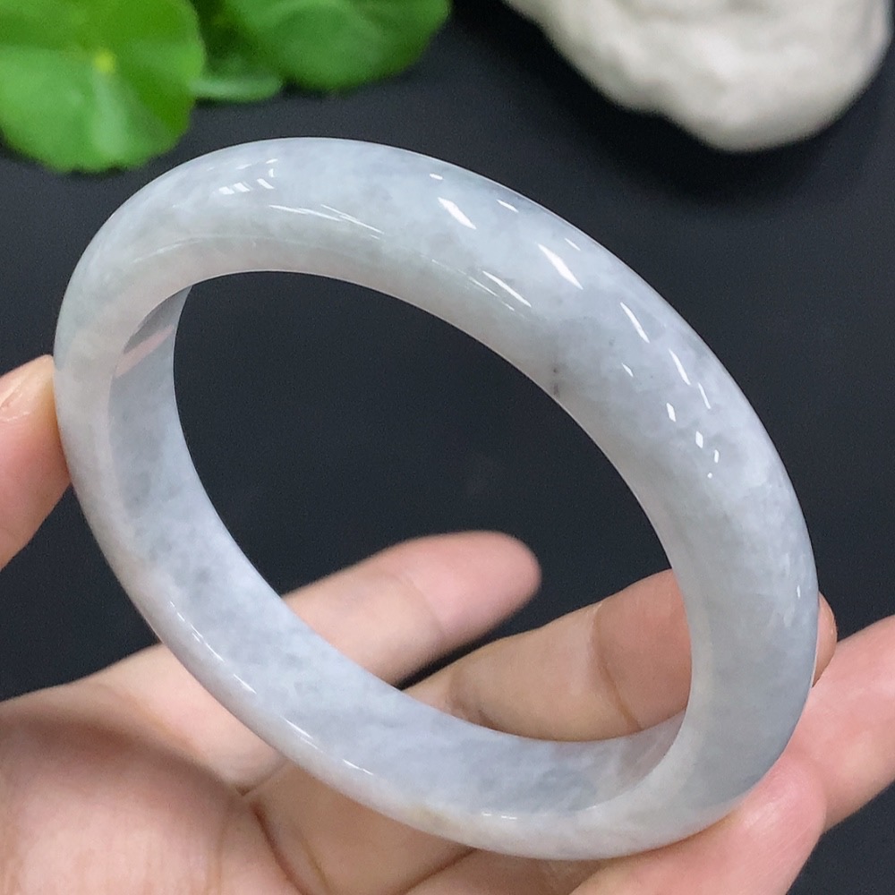 F22483851 Jadeite regular circle bracelet, size 56.5, total weight 50.592g
