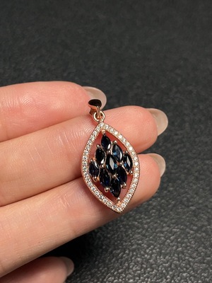 C32782841 Sapphire Pendant Non-Gold Total Weight Approx. 3.25g