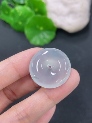 F46550514 翡翠挂件平安扣 货品总约重5.6g