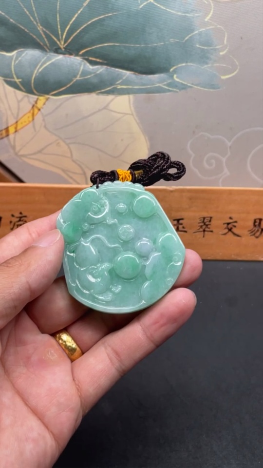 F31595408 Jadeite Auspicious Mouse Pendant Total Weight Approx. 46.9g (Including String Weight)