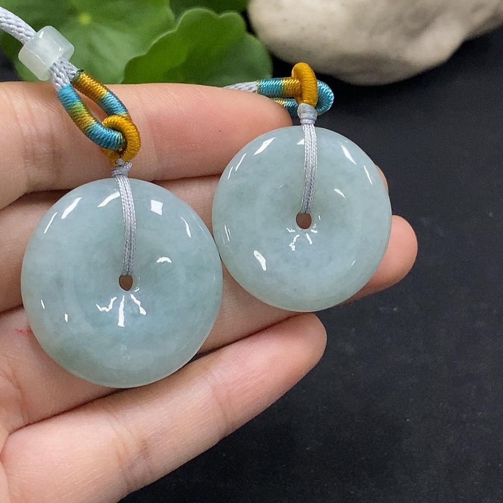 F32819237 JadeitePeace Pendant