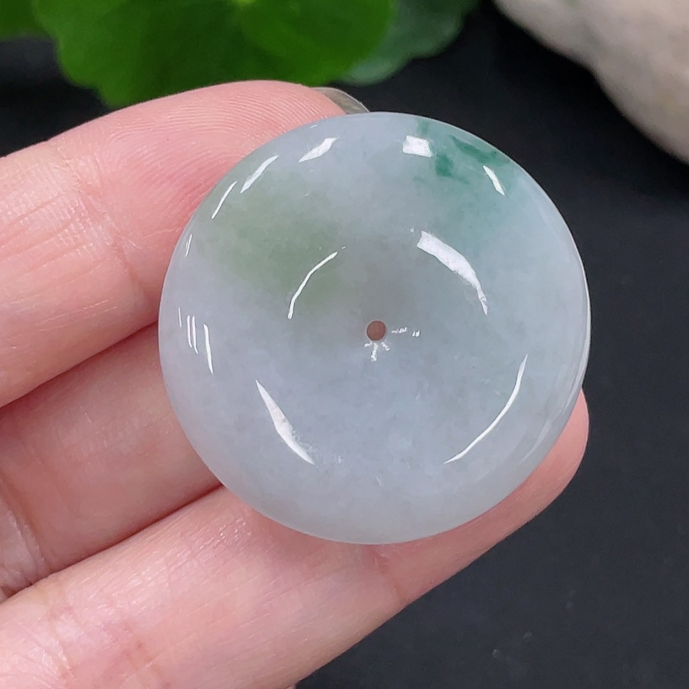 F31591407 Jadeite Peace Pendant, Total Weight Approx. 10.77g