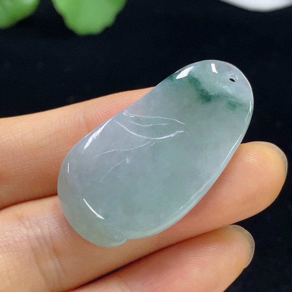 F35114598 Jadeite Lotus Pendant Total Weight Approx. 9g