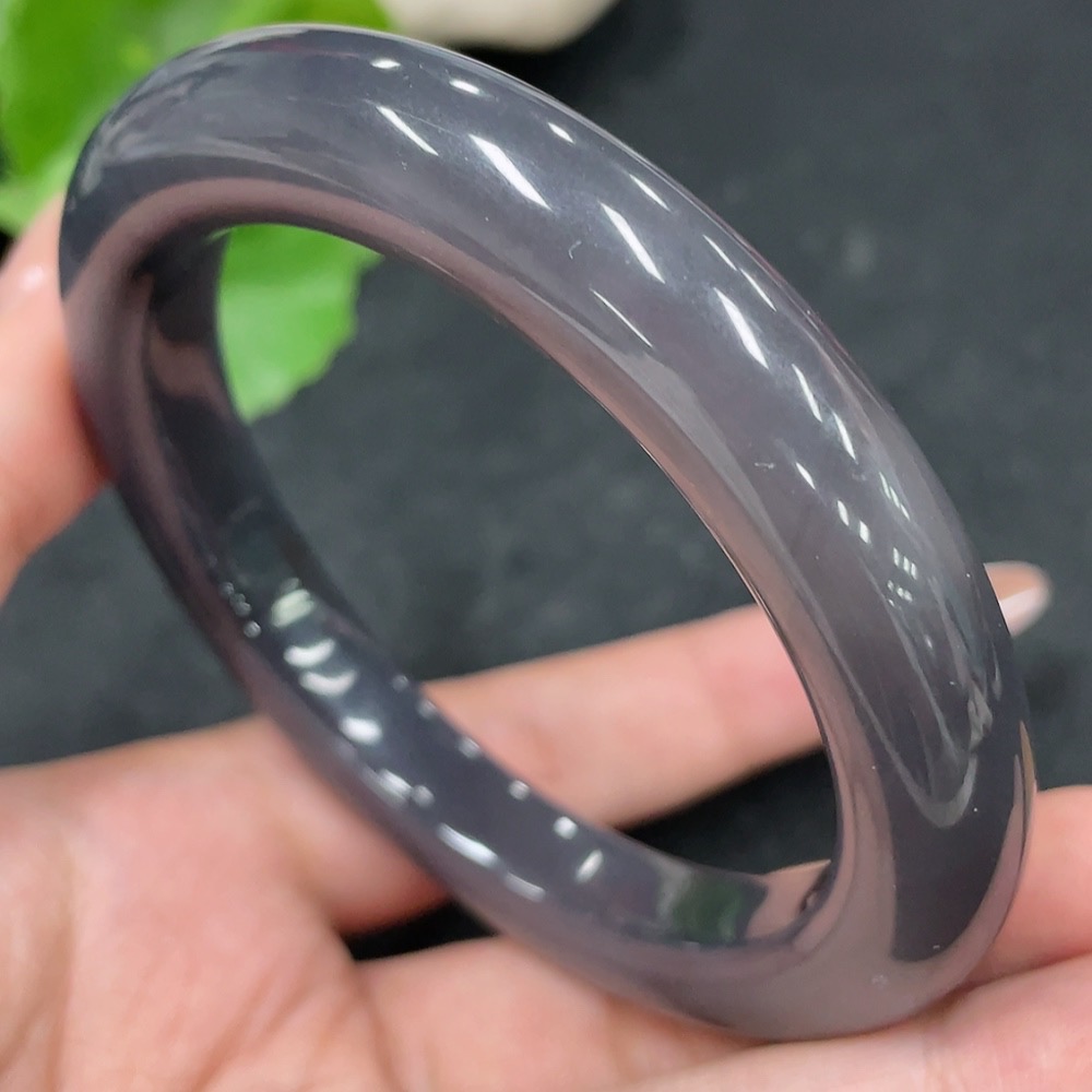 H31664486 Hetian Jade Round Bracelet Size 60.8 Total Weight Approx. 86.3g