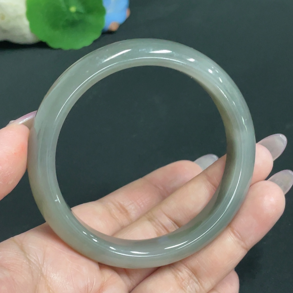 H33939597 Hetian Jade Round Bracelet Size 59.3 Total Weight Approx. 50.7g