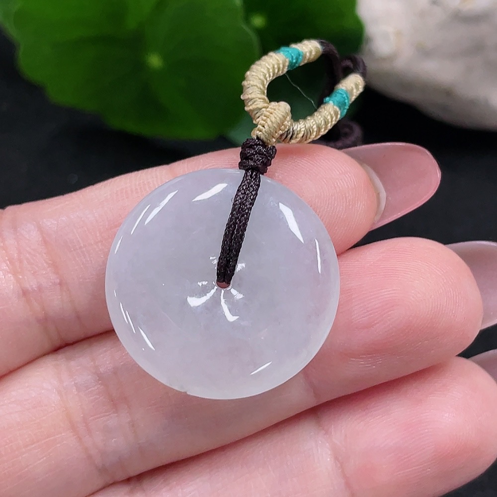 F32736386 Jadeite Peace Knot Pendant Total weight about 6.8g (including rope weight)