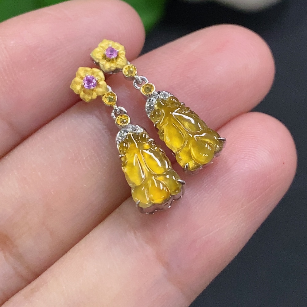 F34962760 yellow color origin undetermined