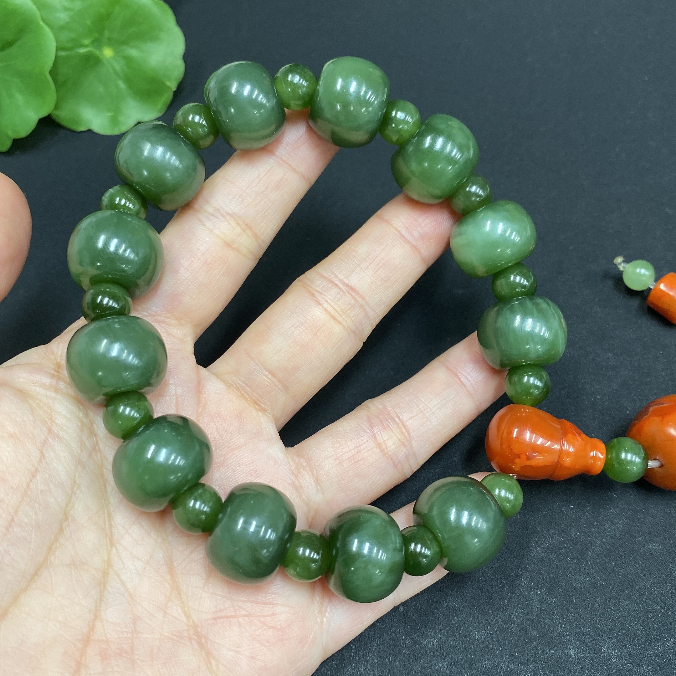 H33859085 Hetian Jade Bracelet 15/7.2mm Approx. Total Weight About 90.3g with Southern Red Agate