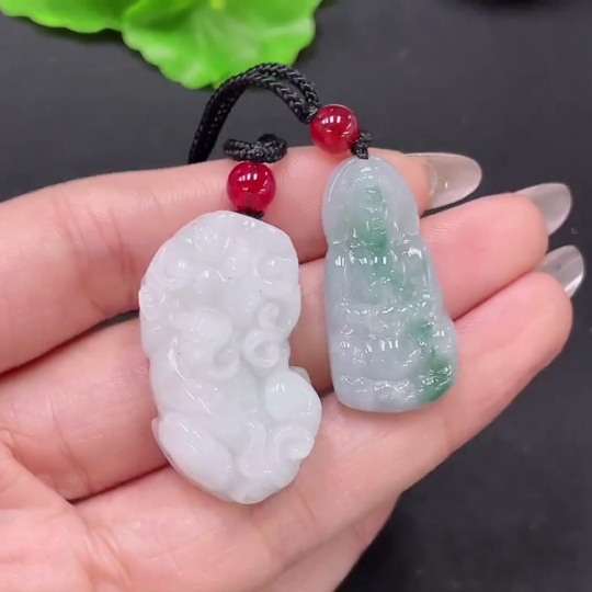 F35105391 Jadeite Pendant Guanyin + Pixiu Sell as a Lot with Non-Grade A Beads