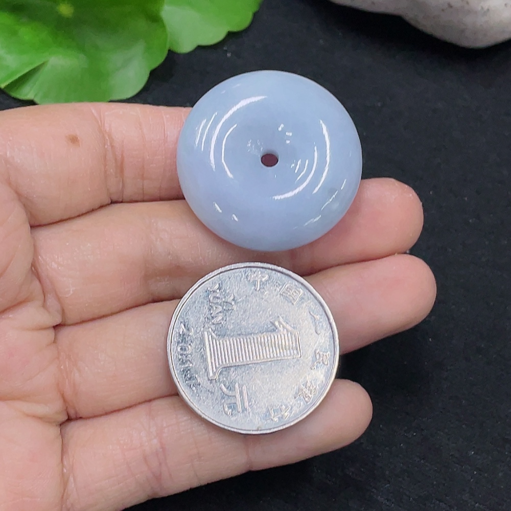 F30564212 JadeitePeace Pendant