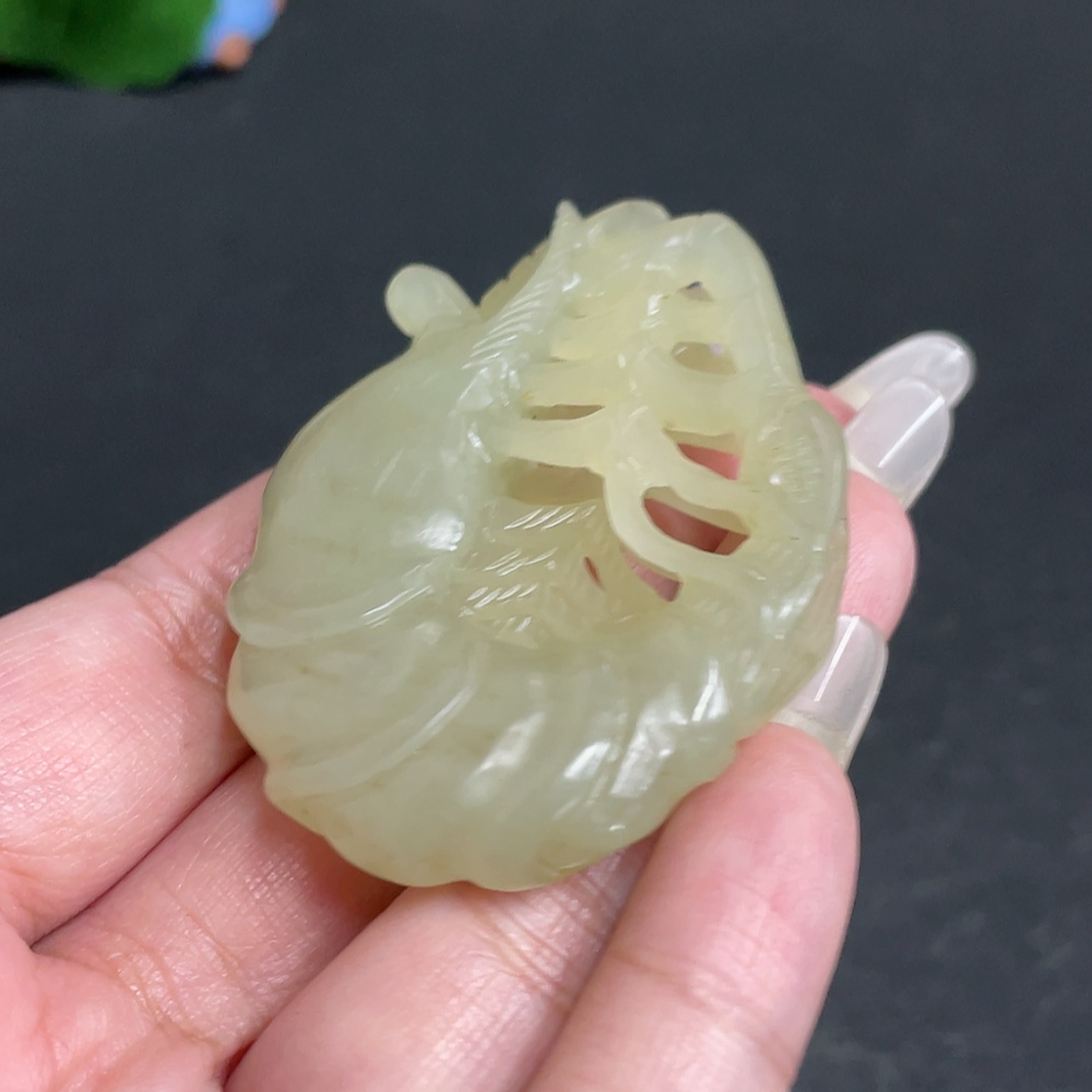 H28243696 Hetian Jade Pendant Shrimp Total Weight About 38.8g