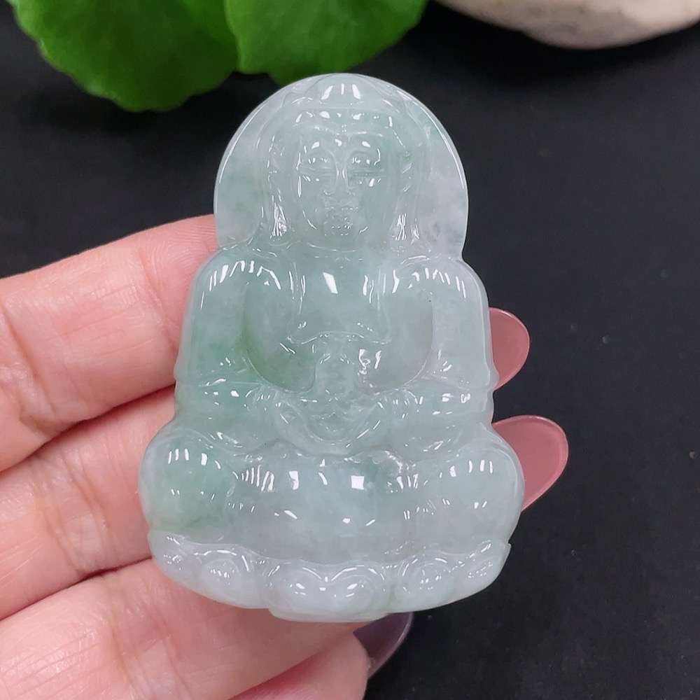 F34012586 Jadeite Guanyin Pendant, Total Weight Approximately 22.6g