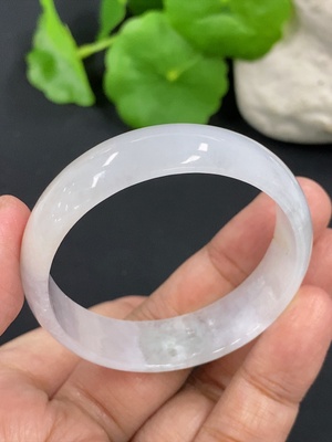 F41914005 翡翠正圈手镯 货品总重约21.3g 43.5圈口