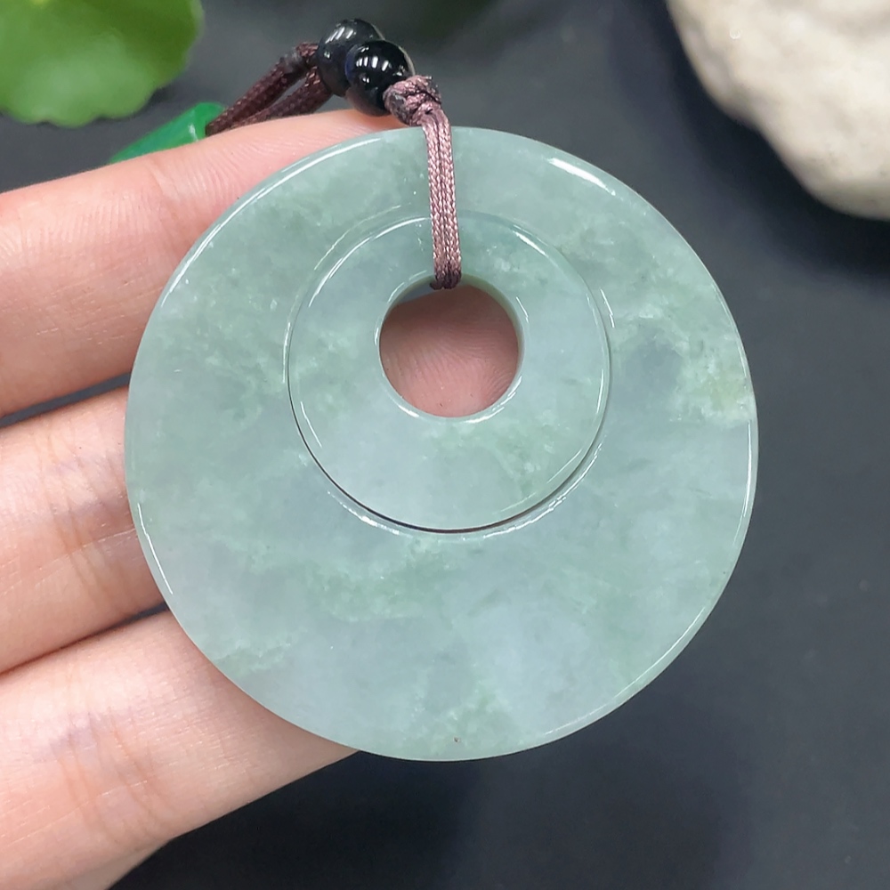 F16734367 Jadeite Pendant with Non-Grade A Beads