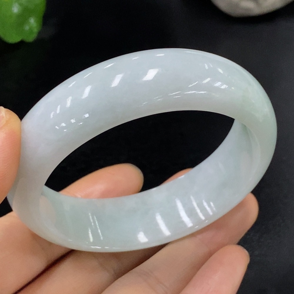 F28206348 Jadeite Round Bracelet Size 55.7 Total Weight Approx. 68.33g