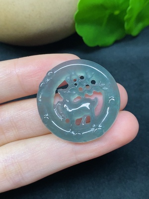 F45335634 翡翠一路有你挂件 总重约7g