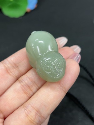 H46587562 和田玉挂件 灵猴 货品总重约【含绳】29.6g