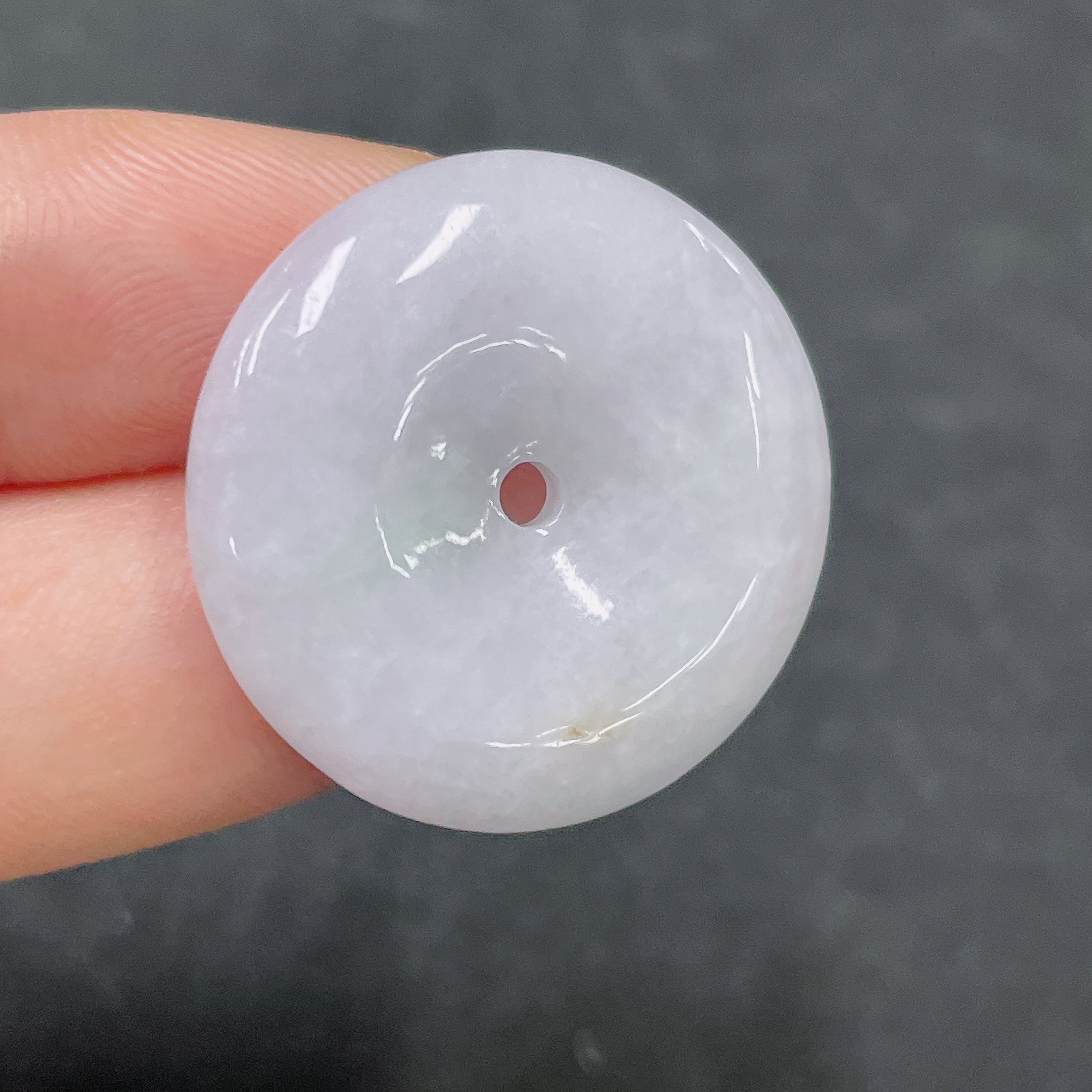 F32698514 Jadeite Pendant Peace Knot Total Weight About 7.4g