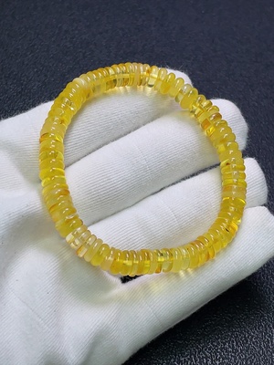 C30509778 Amber Beeswax Bracelet, Total Weight Approx. 7.12g, Size Approx. 7.2mm